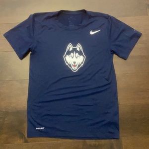 UConn Tshirt